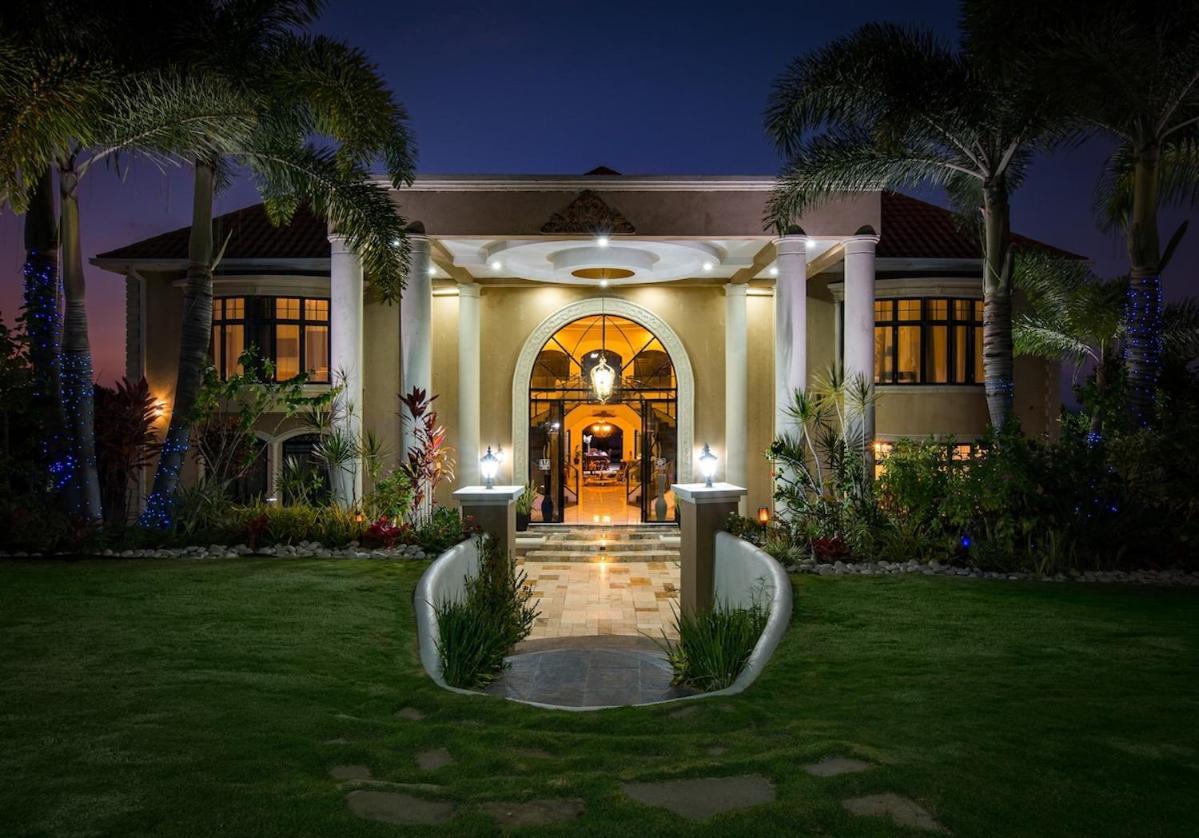 Villa Mimosa Jamaica Exclusive Luxury Stay- Resort Vibe 迪斯卡弗里贝 外观 照片