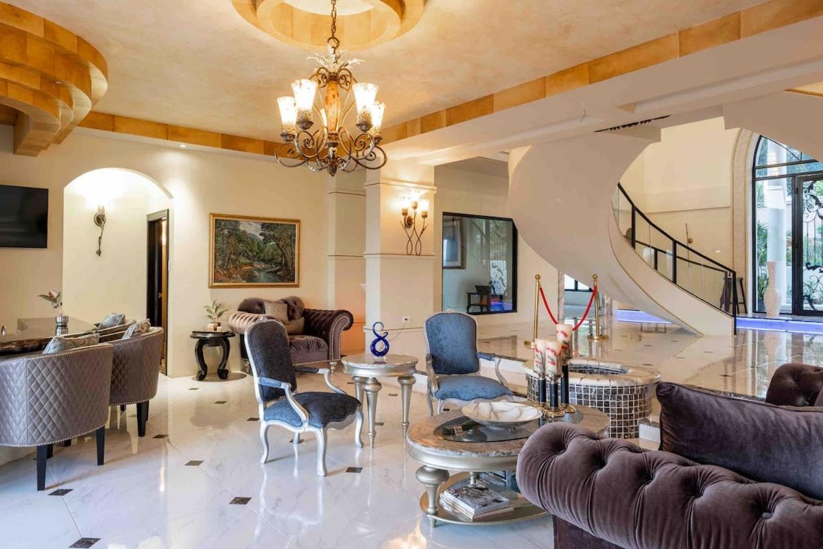 Villa Mimosa Jamaica Exclusive Luxury Stay- Resort Vibe 迪斯卡弗里贝 外观 照片